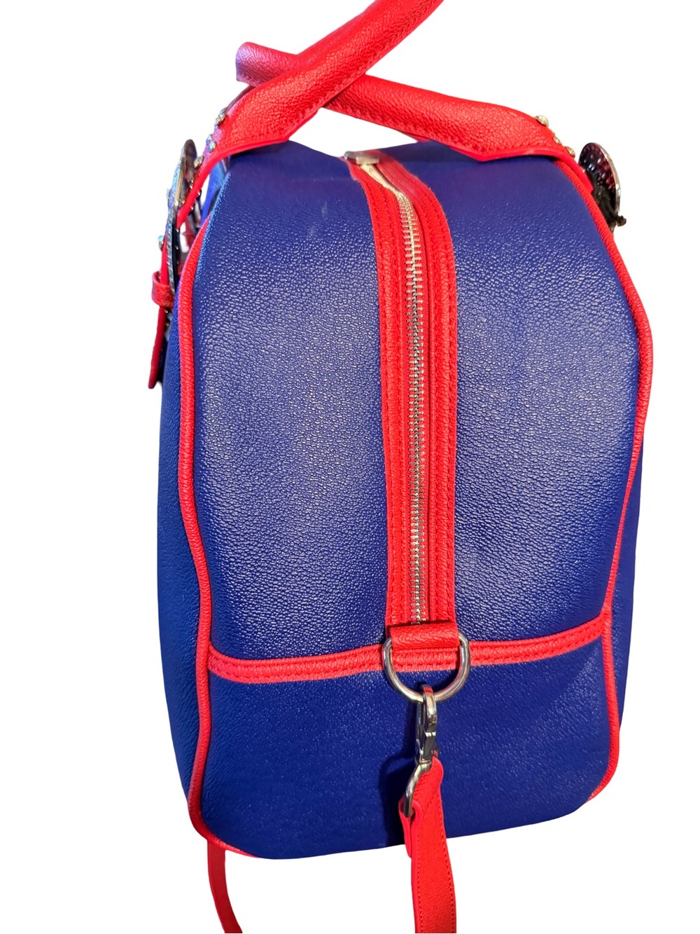 Von Dutch Originals NWT Weekender Red & Blue & Crystal Buckle Duffle Bag (P226) - Picture 3 of 13